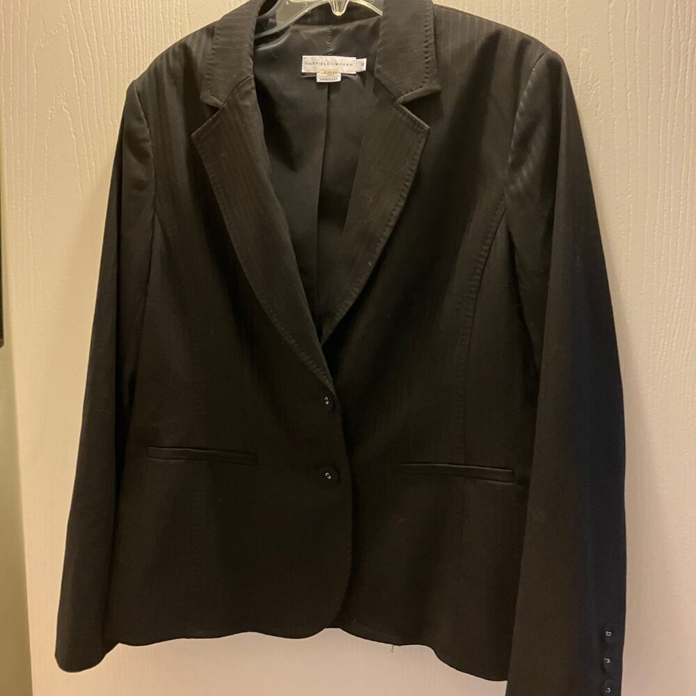 Garfield & Marks Black Pin-Stripped Blazer